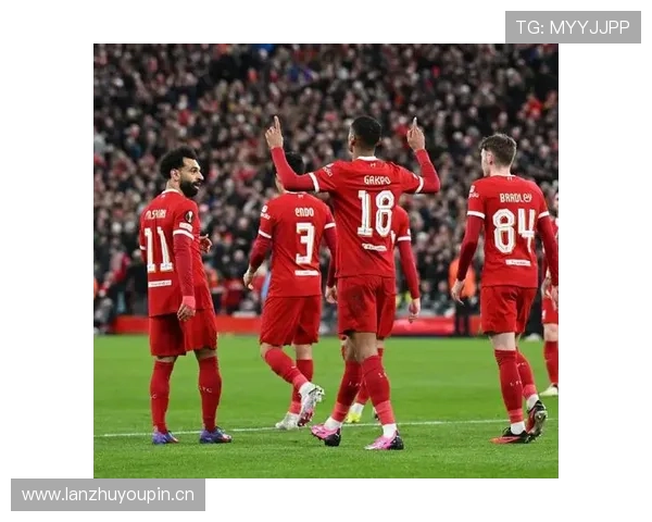 曼联赢球难掩控场困境,中场失控问题逐步反映至比赛走势