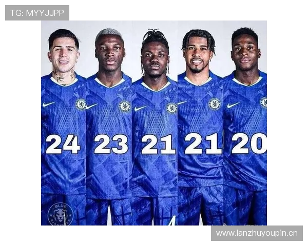 切尔西年轻阵容表现起伏,球队赛季稳定性承压,对争冠形势形成制约 切尔西年轻阵容表现起伏,球队赛季稳定性承压,对争冠形势形成制约