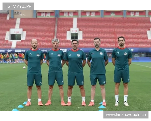 拉莫斯这家伙，赛场上猛如虎，私下居然是个彻头彻尾的奢侈品迷？